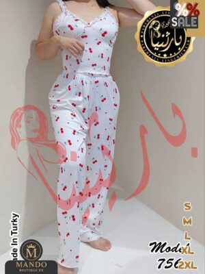 Bestie et le pantalon cerise